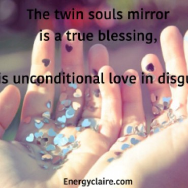 The Twin Flames miror - www.energyclaire.com/en